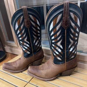 Women’s Ariat Gentry Western square toe leather cowgirl boots 9.5 B please read